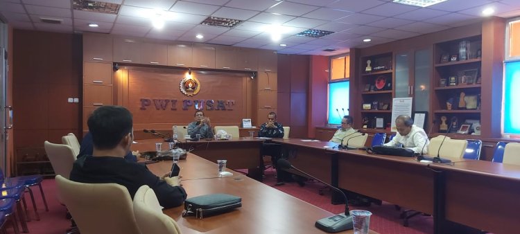 Program Prioritas Ketua Umum PWI  Adalah UKW