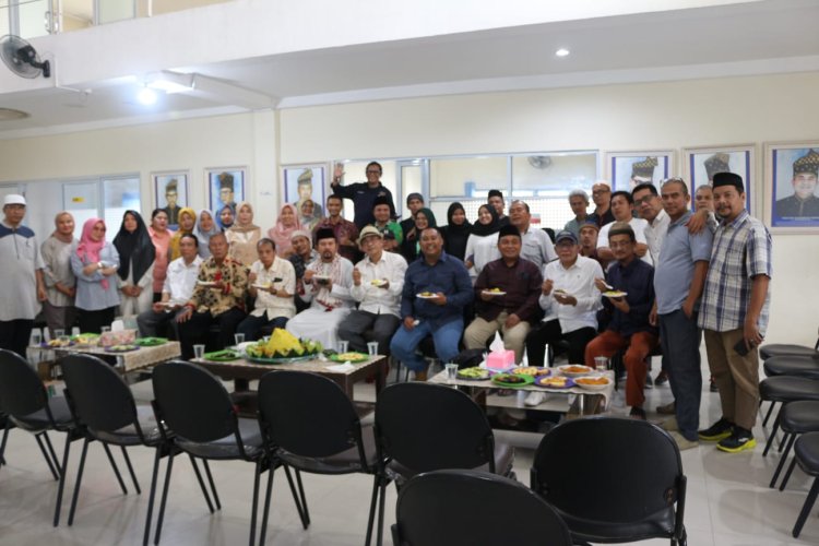Hari Pers Nasional 2024; Wartawan dan Media Yang Tergabung di PWI Riau Berdiskusi Mengenai Pers dan Tantangannya