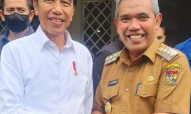Calon Gubernur Riau, DR Kamsol : Lanjutkan Program Pembangunan Rusli Zainal