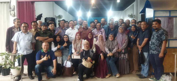 Temu Ramah Alumni UBH Riau Bersama Markarius Anwar