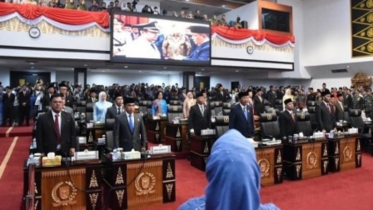 Rapat Paripurna Pelantikan Anggota DPRD Kota Pekanbaru Periode 2024-2029