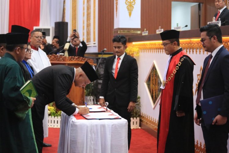 Rapat Paripurna Pelantikan Anggota DPRD Kota Pekanbaru Periode 2024-2029