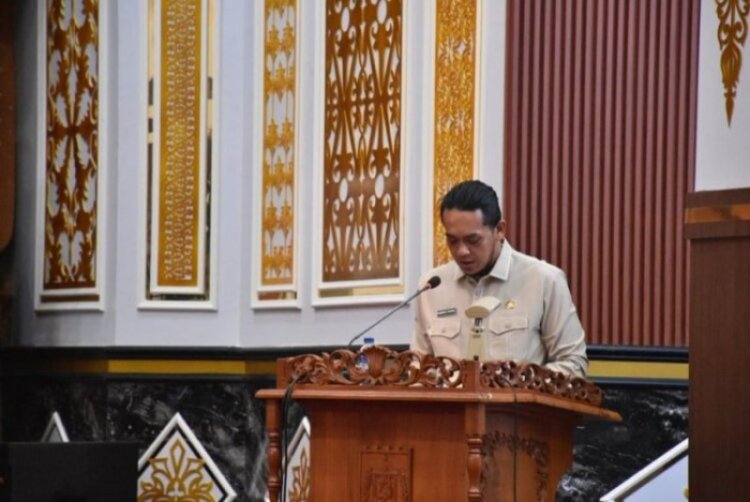 Rapat Paripurna Pengesahan APBD 2025