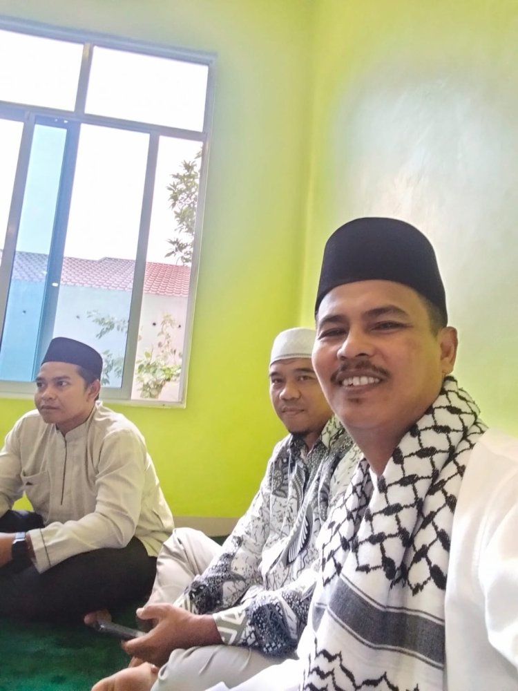 Buka Puasa Bersama Anak Yatim Di Musholla Al Amin Podomoro Air Dingin