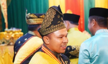 Tahniah Atas Penganugrahan  Gelar Adat Gubernur Riau Abdul Wahid