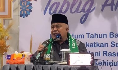 Hargailah Istri: Tabligh Akbar Buya Ristawardi Di Mesjid Baitul Muttaqin Pekanbaru