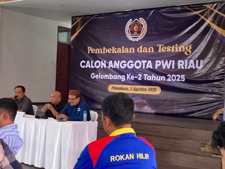 48 Wartawan Mengikuti Seleksi Masuk PWI Riau, Ahmad Suryawan Dari RIAUPDATE Terpilih Peserta Terbaik