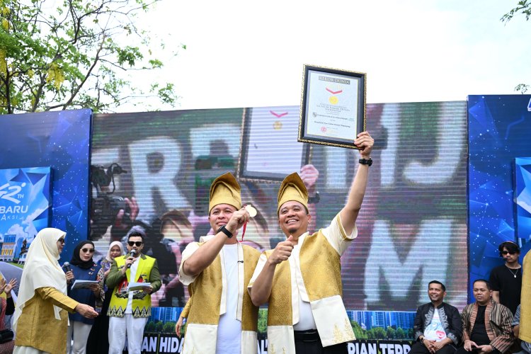 Kolaborasi Membangun Kota Pekanbaru: 242 Tahun Menuju Kota Maju Dan Modern